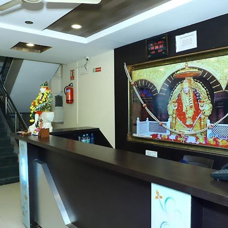 Sai Madhavi Palace Hotel Shirdi Εξωτερικό φωτογραφία