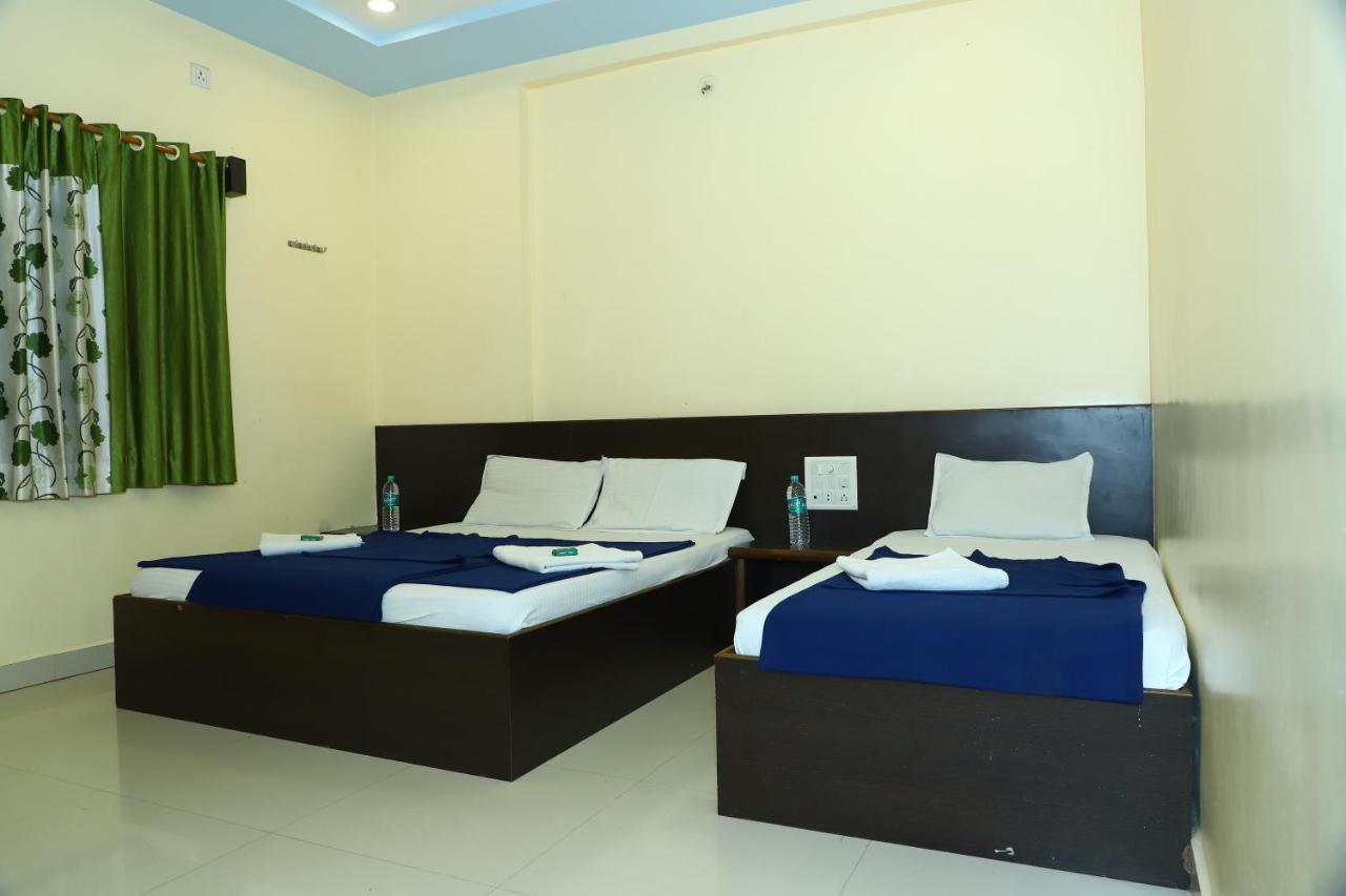 Sai Madhavi Palace Hotel Shirdi Εξωτερικό φωτογραφία